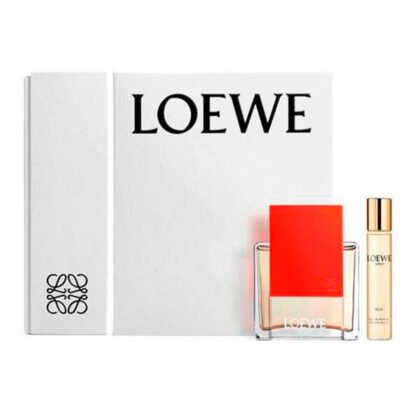 Romanticismo y elegancia en el Estuche Loewe Solo Ella, un set perfecto para cada ocasión.