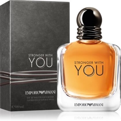 Stronger With You, fragancia masculina fresca, elegante y sofisticada con un toque cálido y sensual.