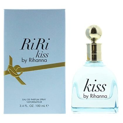 Perfume RiRi Kiss By Rihanna: frescura frutal y sensualidad floral en un frasco moderno.