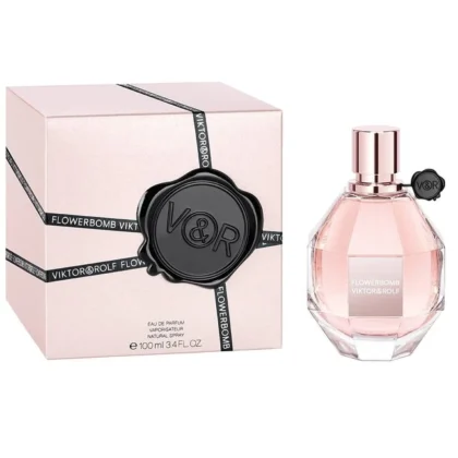 Flowerbomb, explosión floral y base cálida que transmiten encanto y sofisticación.