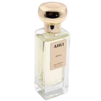 Ahli Antlia, frescura especiada y base cálida que transmiten lujo y misterio.