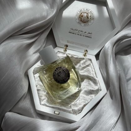 Tobacco Blanco The Lab, perfume elegante con tabaco suave, ámbar y vainilla envolvente.