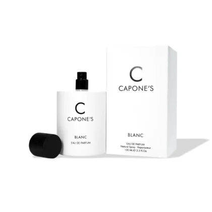 Capones Blanc: bergamota, lavanda y vetiver en una fragancia aromática amaderada, fresca y elegante.