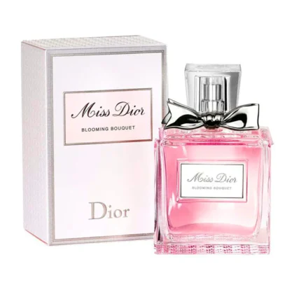 Miss Dior Blooming Bouquet de Dior, fragancia floral con peonía, mandarina y almizcle blanco. Delicada y romántica.