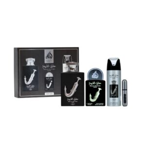 Estuche Lattafa Ishq Al Shuyukh Silver: aroma cítrico-amaderado en 4 piezas. Frescura, elegancia y duración para el hombre moderno.