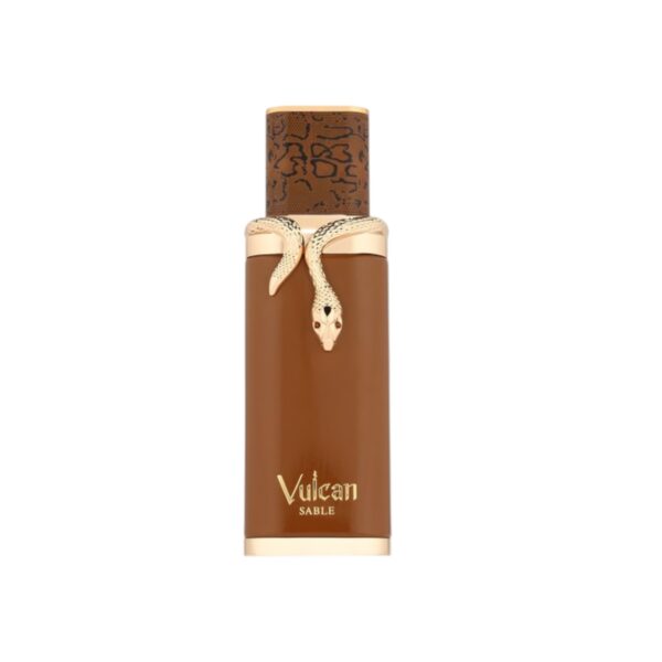 French Avenue Vulcan Sable: cuero, oud y ámbar en una fragancia intensa y masculina. Poder, misterio y elegancia en cada nota.