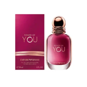 Perfume moderno con frescura cítrica y corazón aromático elegante y versátil.